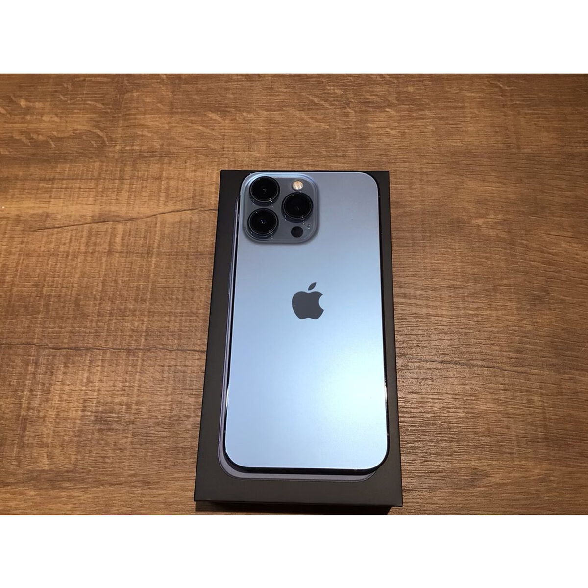 中古 【docomo版SIMフリー】Apple iPhone13 Pro 6.1インチ 128GB シエラブルー MLUK3J/A 147438【6/11値下げ!】