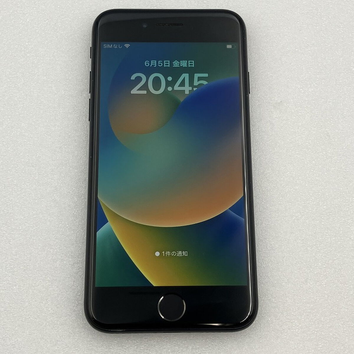 中古 【SIMロック解除済み】【au】Apple iPhoneSE 4.7インチ (第2世代/2020) 64GB (ブラック) MHGP3J/A 新パッケージ版 155749