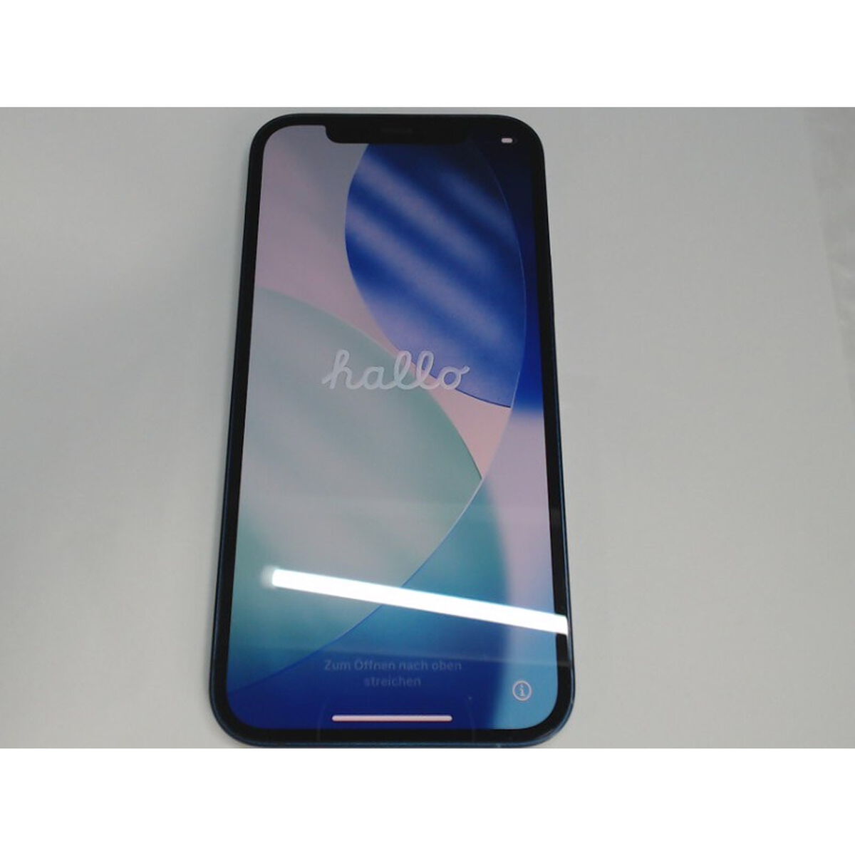 中古 【docomo】Apple iPhone12 6.1インチ 128GB (ブルー) MGHX3J/A 143758